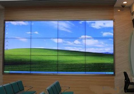 华阴液晶拼接屏的另类用法。